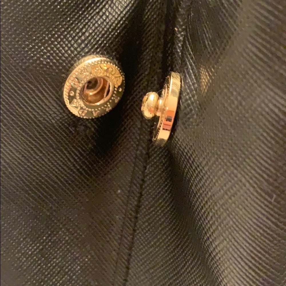 Prada Bag - Picture 7 of 8